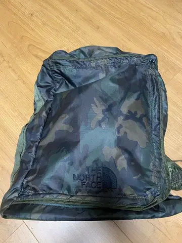 THE NORTH FACE 카모플라쥬 백팩