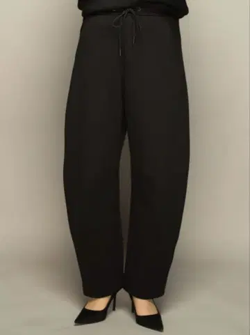 앙코키누 종이상자 니트 배럴 팬츠