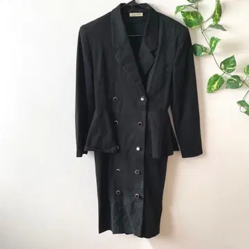 [ ZELEE CLUB ] 롱 코트 어깨 패드 레트로 디자인 블랙