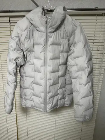 UNIQLO PUFFTECH 다운 자켓 S