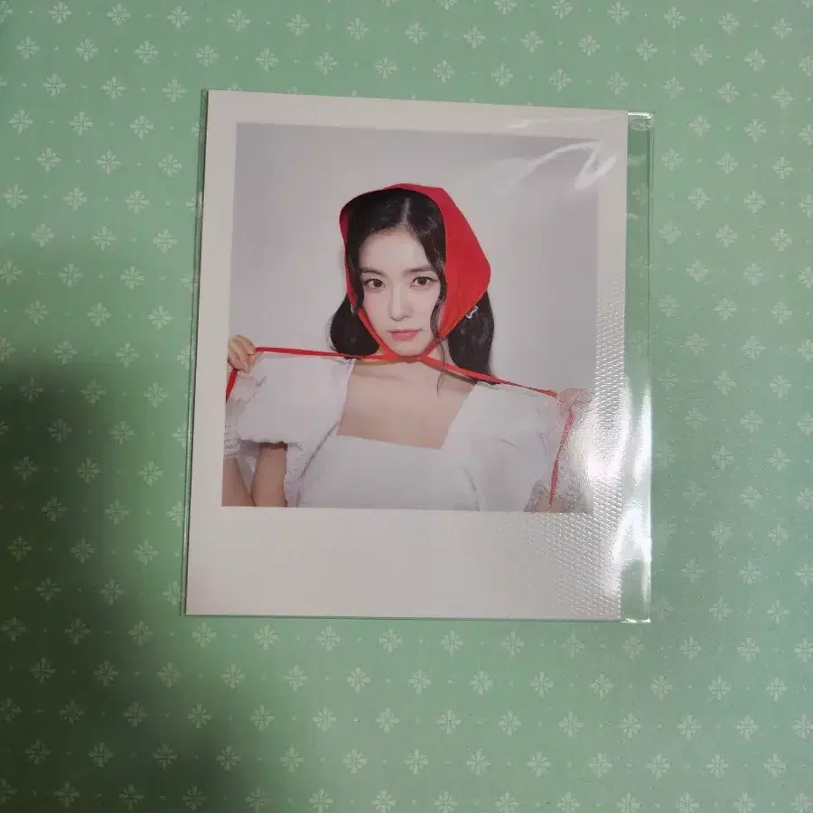 Red Velvet Irene 2aN Photocard on Bunjang Global Site.