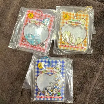 바스락 프레이크 씰 한교동 페크루 폼폼푸딩 가챠