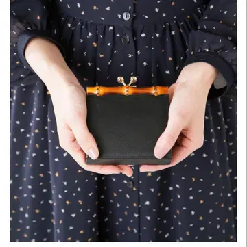 POMTATA BAM SERIES 블랙 숏 지갑