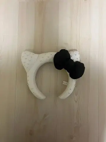 고양이 귀 머리띠 화이트