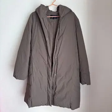 INDIVI 스티치리스 롱 다운 코트