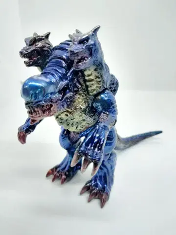 울트라맨 소프트 비닐 갈베로스 리페인트