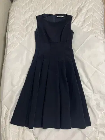 폭시 슬림 턱 드레스 원피스