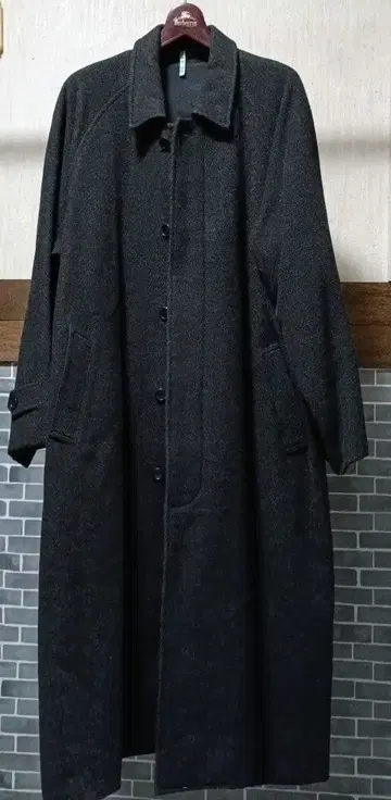 LINES 블랙 체스터 코트 롱