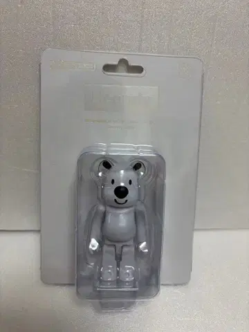 [ 새상품 ] BE@RBRICK Heendy 100%
