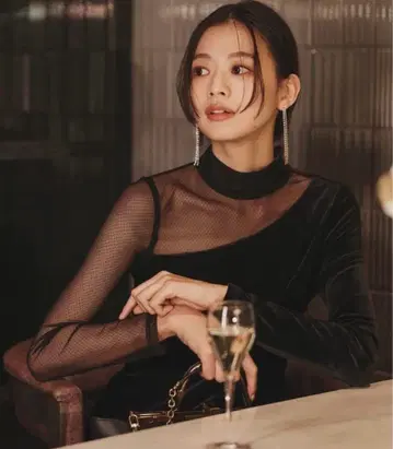 [ 2025년 이번 시즌 ] anuans 시어 콤비 타이트 원피스