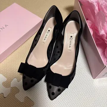 DIANA 블랙 도트 무늬 펌프스 23.0cm