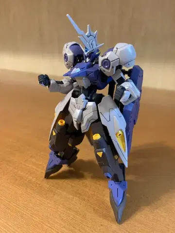 HG 건담 키마리스 비다르