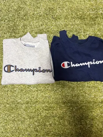 Champion 여성용 맨투맨 2개 묶음 판매