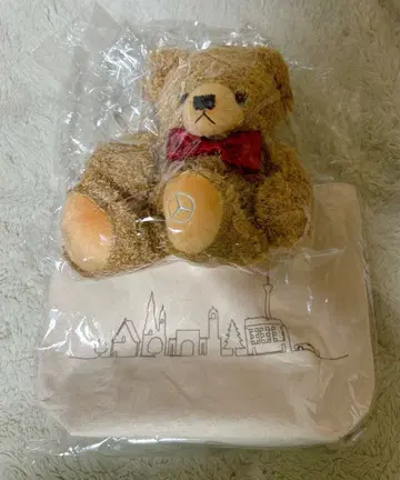 메르세데스 벤츠 2025년 크리스마스 베어 토트백 포함