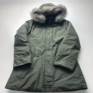 UNIQLO 다운 자켓 사이즈 M 올리브 계열