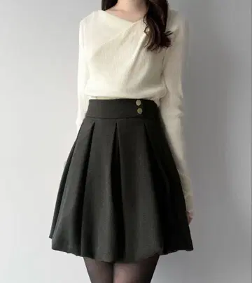 골드 단추 턱 벌룬 스커트