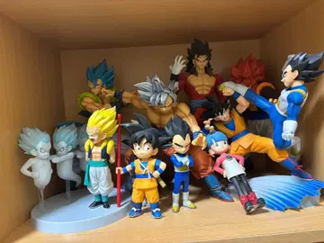 드래곤볼 피규어 세트