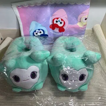 GiGO 한정판 TWICE LOVELYS 봉제 인형 슬리퍼 미나 포함