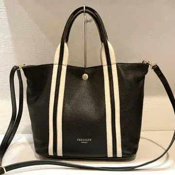 [새상품급] TOPKAPI 소프트 슈링크 테이프 콤비 미니 토트백 블랙