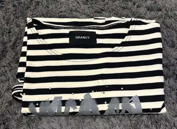 GRANCY 스트라이프 T셔츠