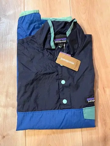 [ 당일 또는 익일 배송 ] 파타고니아 후디니 스냅t 풀오버