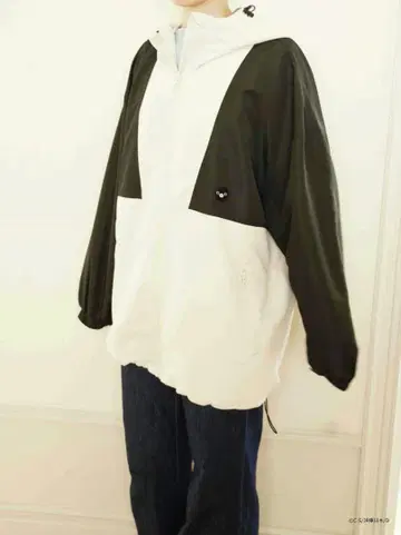 [미사용품] Suica 펭귄 마운틴 파카 베이지