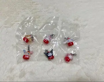 산리오 캐릭터 딸기 메지루시 액세서리 전종