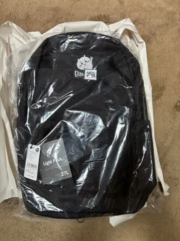 치이카와 NEW ERA 라이트 팩 27L 블랙 백