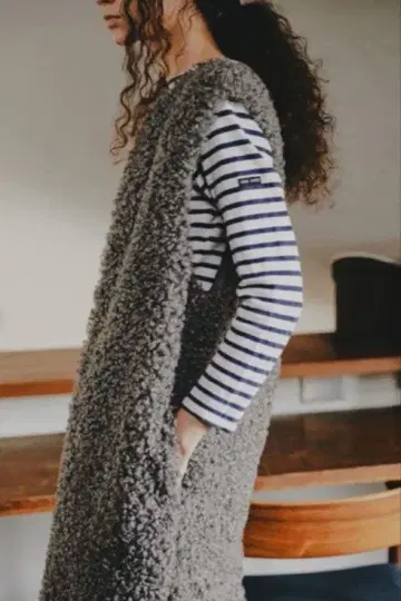 Freada 프리다 롱 퍼 베스트 그레이