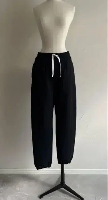 미사용 JULY NINE 스웨트 팬츠 블랙