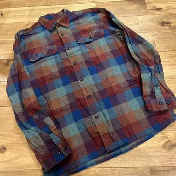 파타고니아 M 긴팔 플란넬 셔츠