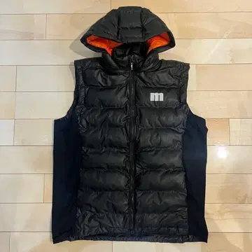 새상품급 Munsingwear 방풍 충전솜 후드 부착 베스트