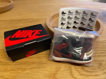 NIKE 미니어처 스니커즈 빨검