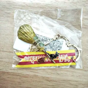 지브리 파크 마녀의 계곡 13인 마녀단 메탈 참 지지 마녀 배달부 키키