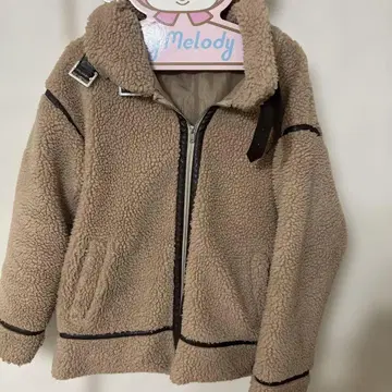 M 사이즈 보아 자켓 후드 부착 무스탕 자켓