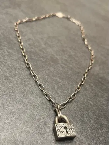 푸에르타 델 솔 실버 펜던트 남성용 목걸이 자물쇠 열쇠 구멍