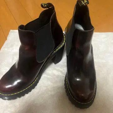 닥터마틴 사이드 고어 힐 부츠