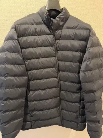 시착만 한 유니클로 퍼프 테크 자켓 블랙 XL