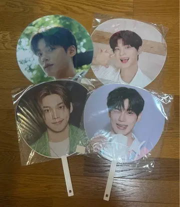 EVNNE 박한빈 부채