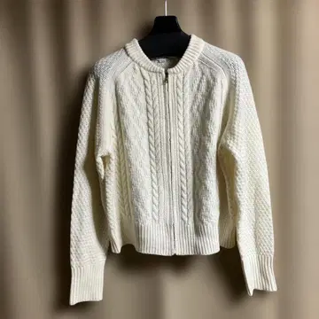 [ ensuite ] 미사용 아이보리 케이블 니트 가디건