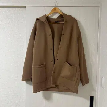 빔즈 맨투맨 원단 숏 기장 코트