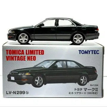토미카 리미티드 빈티지 도요타 마크 II 투어러 V