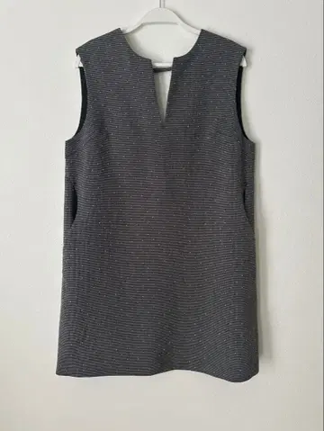 CADUNE 카듀네 미니 점프수트 그레이 큐빅 라메 36