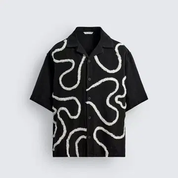 [ 미사용 새상품 ] ZARA 자라 블랙 엠보싱 자수 셔츠 S