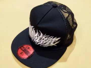 귀중! 미사용 새상품! 2015년 BABYMETAL 브루탈 로고 메쉬 캡