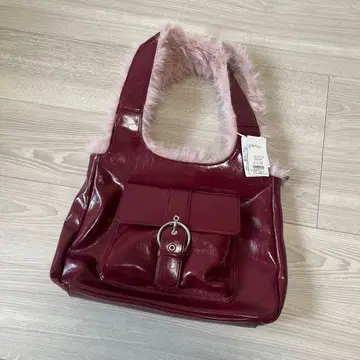 jouetie 버건디 퍼 포함 핸드백