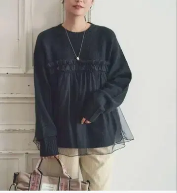 [ 프릭스스토어 ] 튤 도킹 니트 풀오버 블랙