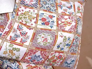 염색 코몬 (천장 문양) 화장 64,5 순수 실크 새상품급