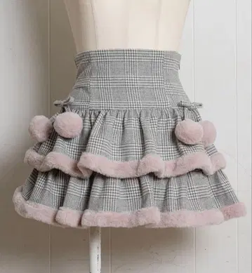 퍼 달린 티어드 미니 스커트