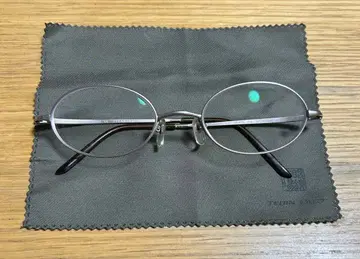 조르지오 아르마니 티타늄 소재 오벌 안경 도수 있음
